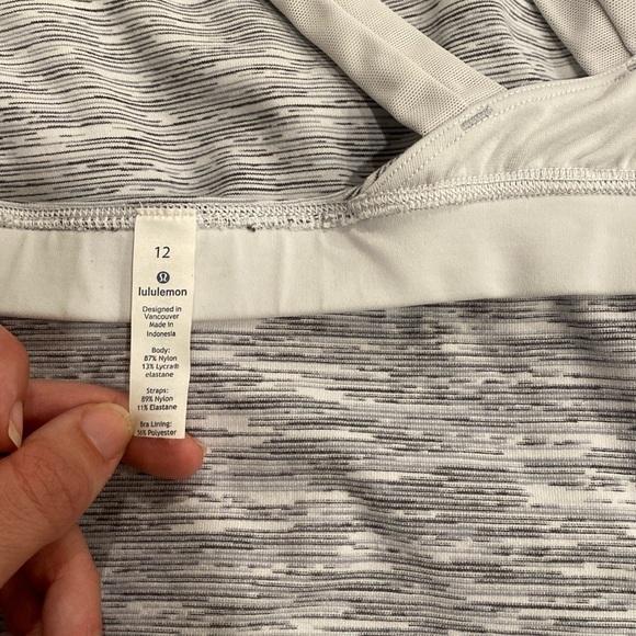 Lululemon | Enhearten Ice Gray Padded Tank | Size 12 - Picture 6 of 7